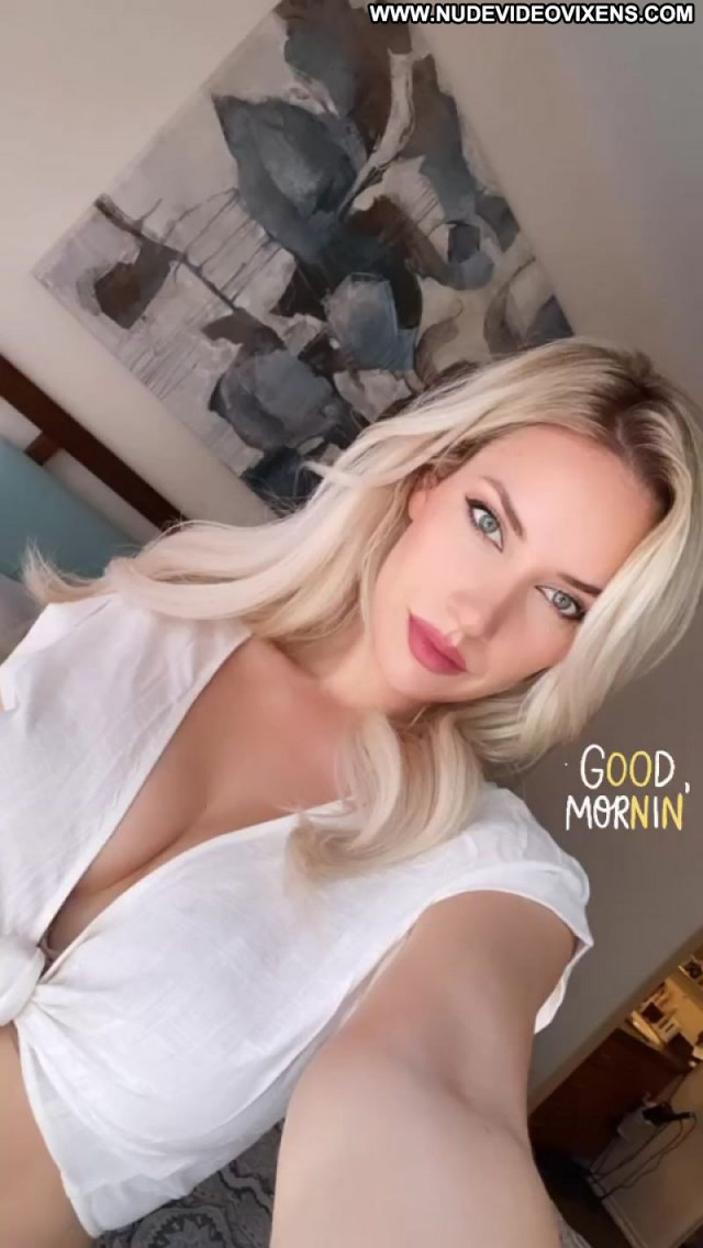 Paige Spiranac No Source Sexy Babe Posing Hot Beautiful Celebrity