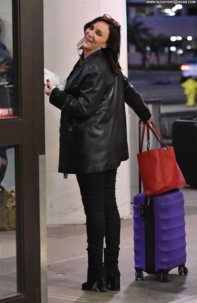 Shirley Ballas Lax Airport Celebrity Beautiful Paparazzi Posing Hot
