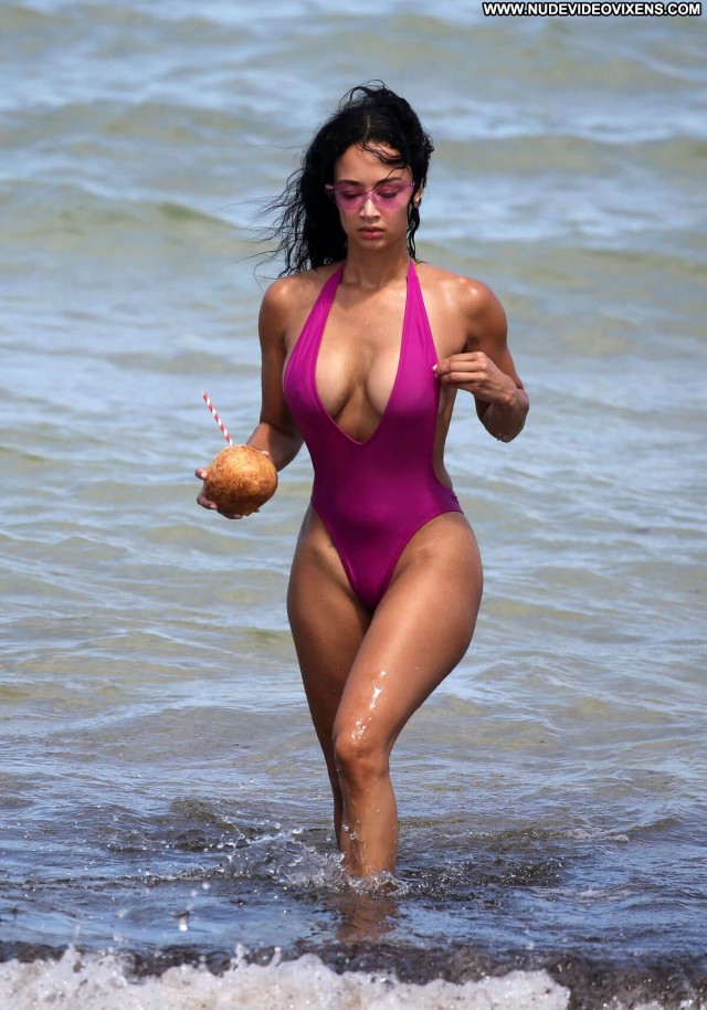 Draya Michele No Source  Swimsuit Beautiful Celebrity Posing Hot Babe